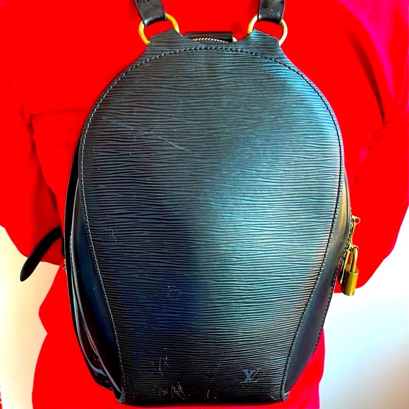 Louis Vuitton Authentic Mabillon Backpack Bag Epi Leather Black - Picture 3 of 15